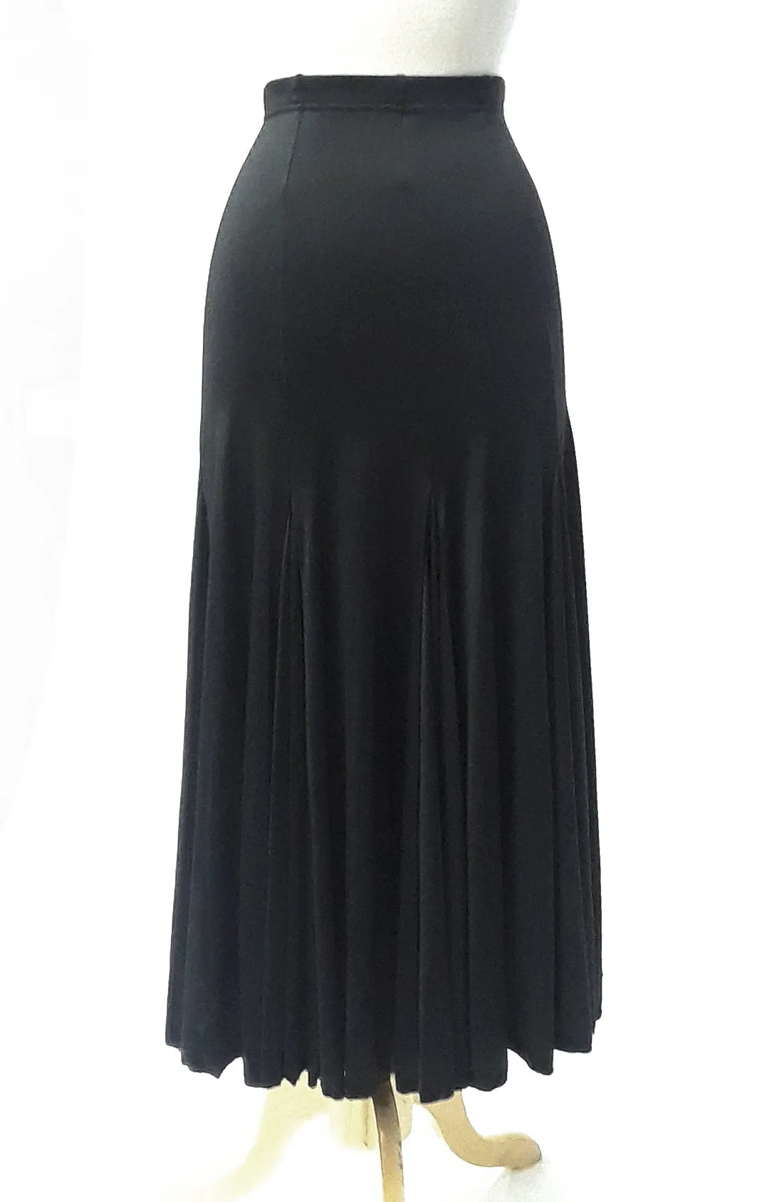 Basic Long Panel Skirt