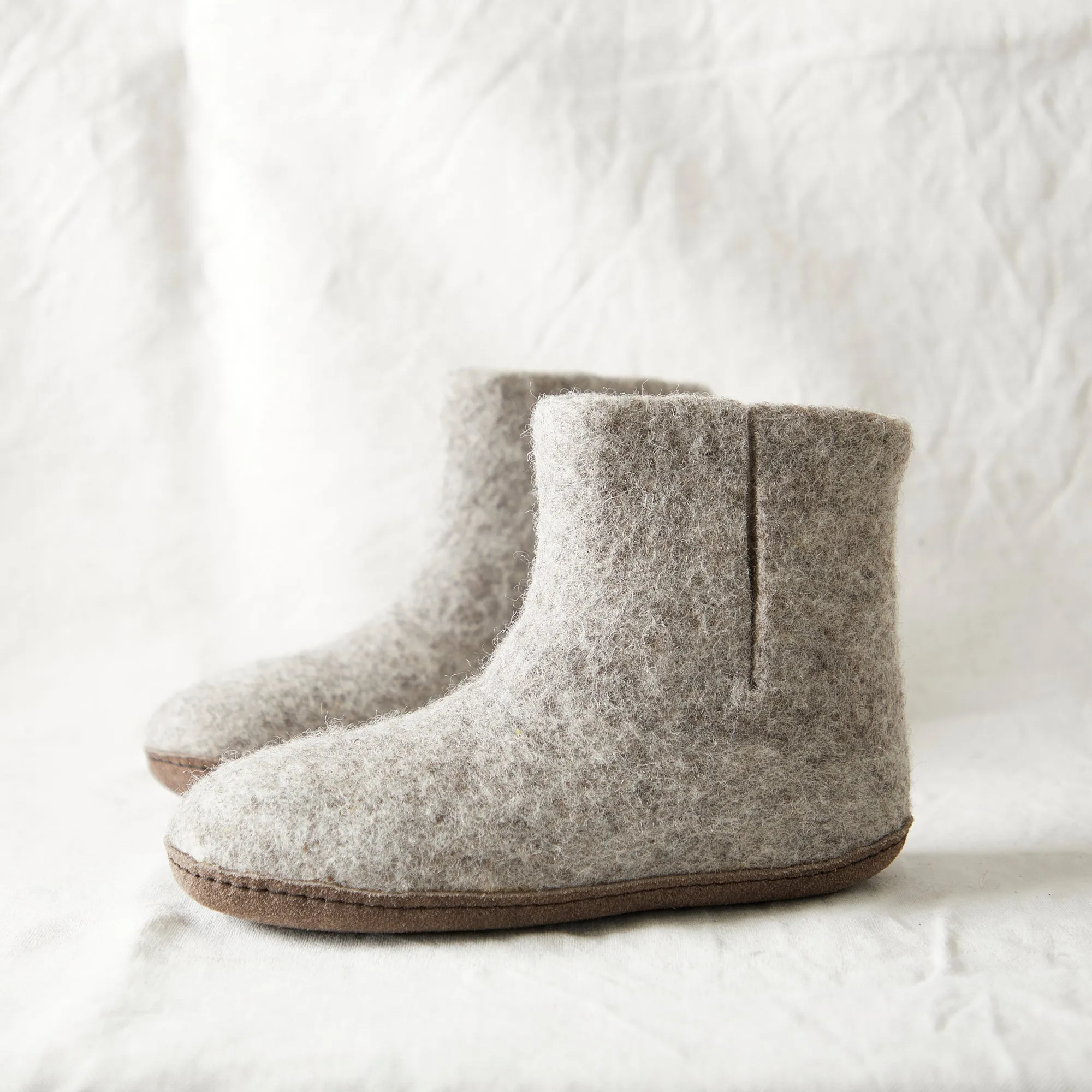 BIDI Handmade Felt Unisex Slipper Boot Suede Sole