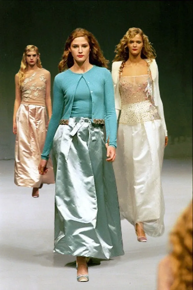 Blumarine F/W 1999 runway puffed silk skirt