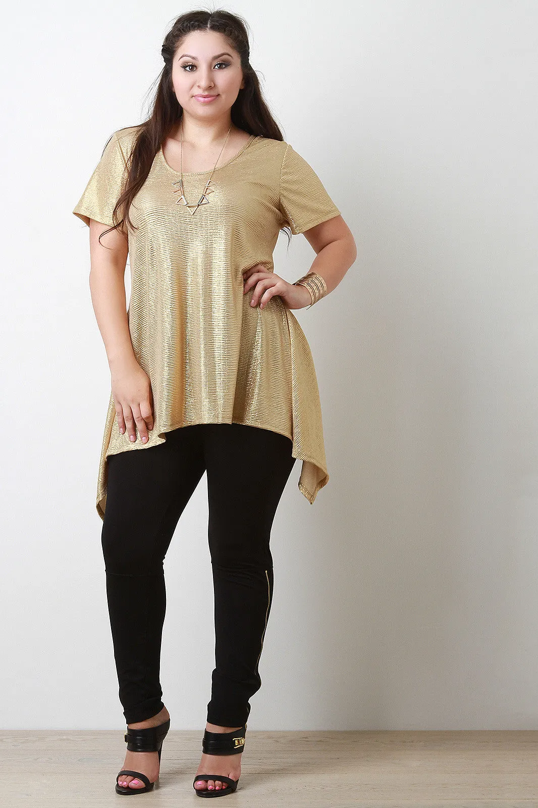 Crinkle Metallic Foil Short Sleeves Sharkbite Hem Tunic Top