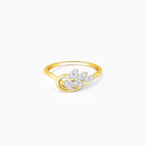 Gold Sparkling Leaf Diamond Ring