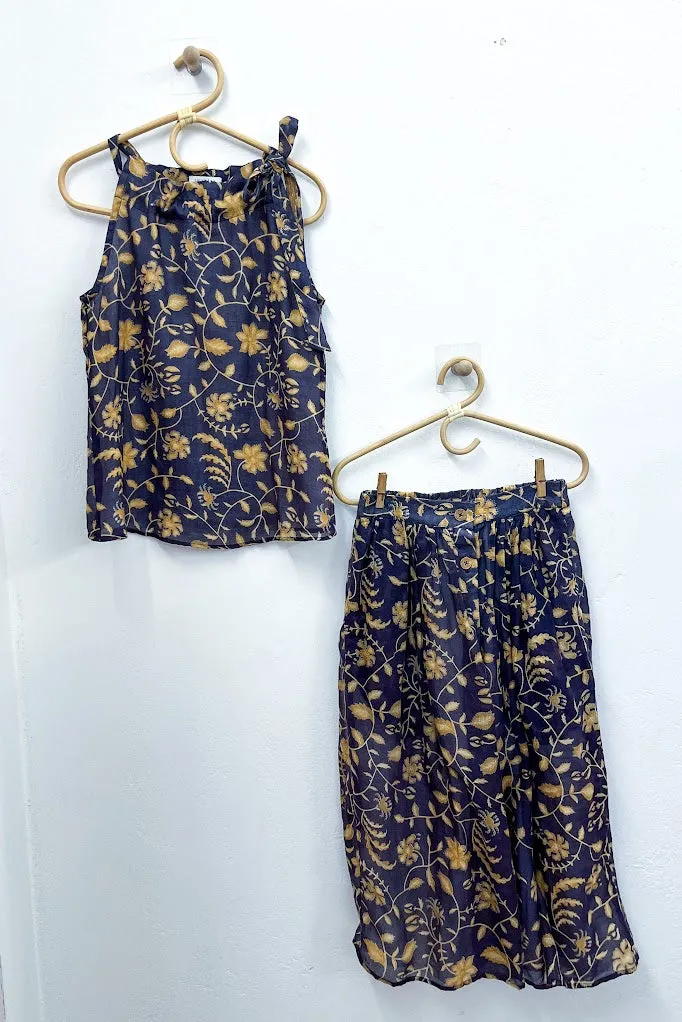 Navy & Tan Floral Button Midi Skirt - XXS