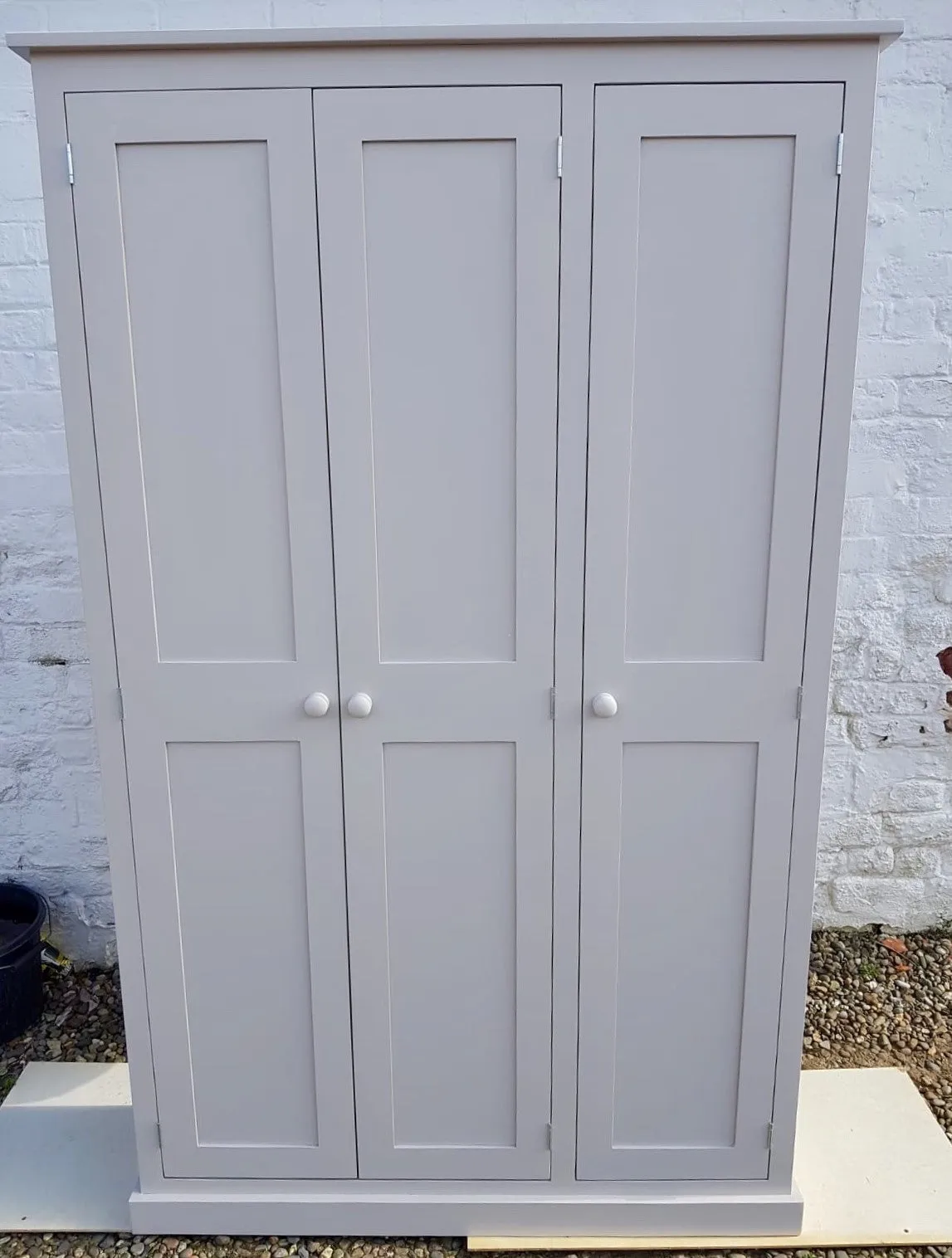 **NOW SOLD OUT** DELIVERED BEFORE CHRISTMAS - IN STOCK **3 Door Hall, Utility Room, Cloak Room Coat & Shoe Storage Cupboard (35 cm deep) - CHOOSE YOUR COLOUR