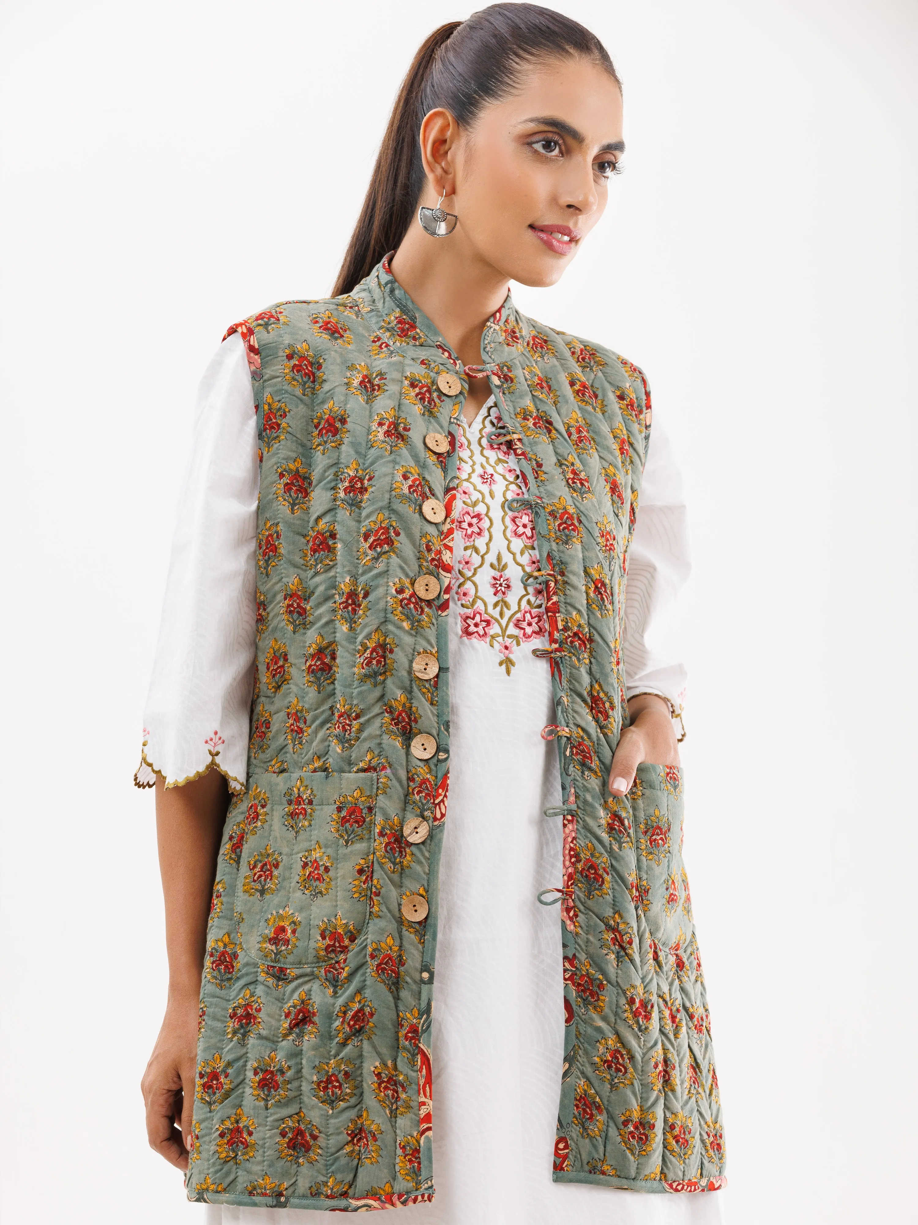 Shishir Tamanna Quilted Reversible Sleeveless Jacket