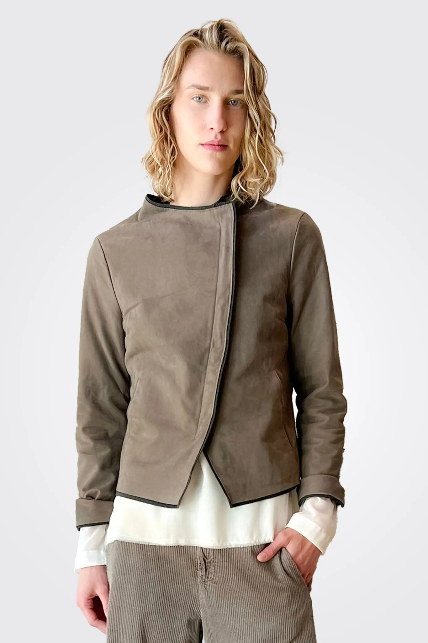 Short Zipped Waxed Leather Lined Jacket - Taupe