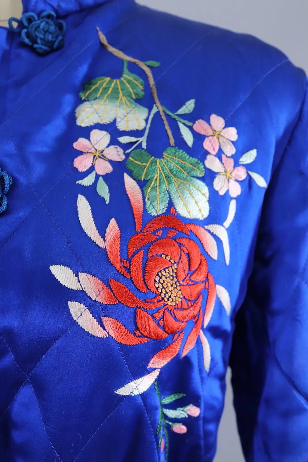 Vintage 1950s Royal Blue Satin Embroidered Jacket